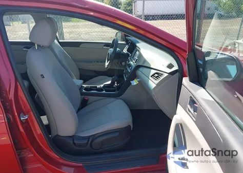 2019 Hyundai Sonata Se from USA, damaged, VIN 5NPE24AF7KH754559